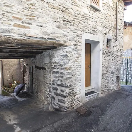 Apartment Cascina Cadorna 1 Montegrino Valtravaglia